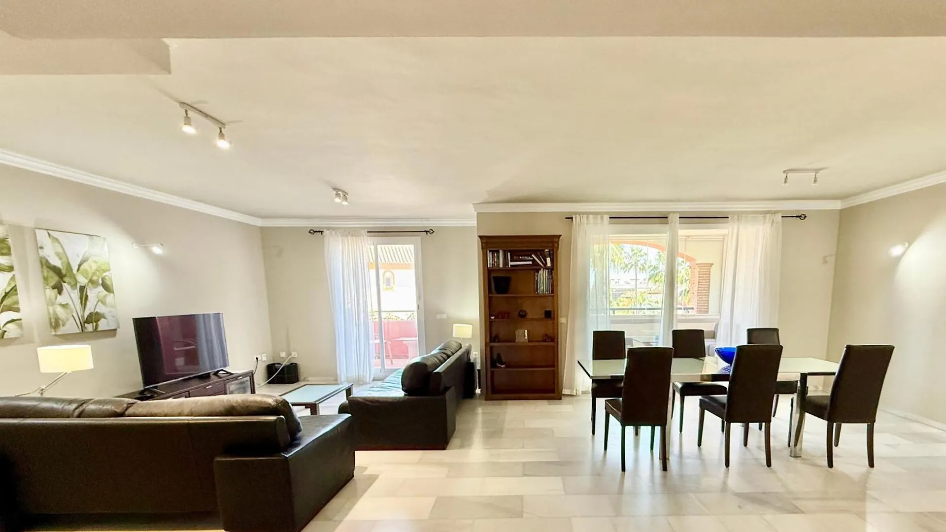 Penthouse Golden Mile Seaviews With Paddle Court - Eaw Homes Marbella Apartmán