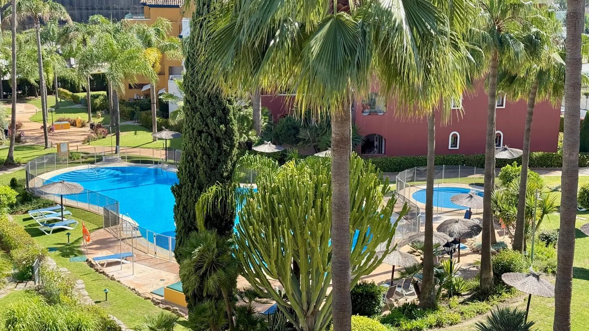 Penthouse Golden Mile Seaviews With Paddle Court - Eaw Homes Marbella Španělsko